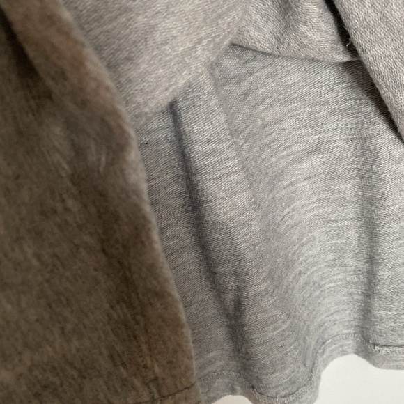 Lisa Rinna Flutter Sleeve Top Size XL - Picture 9 of 12